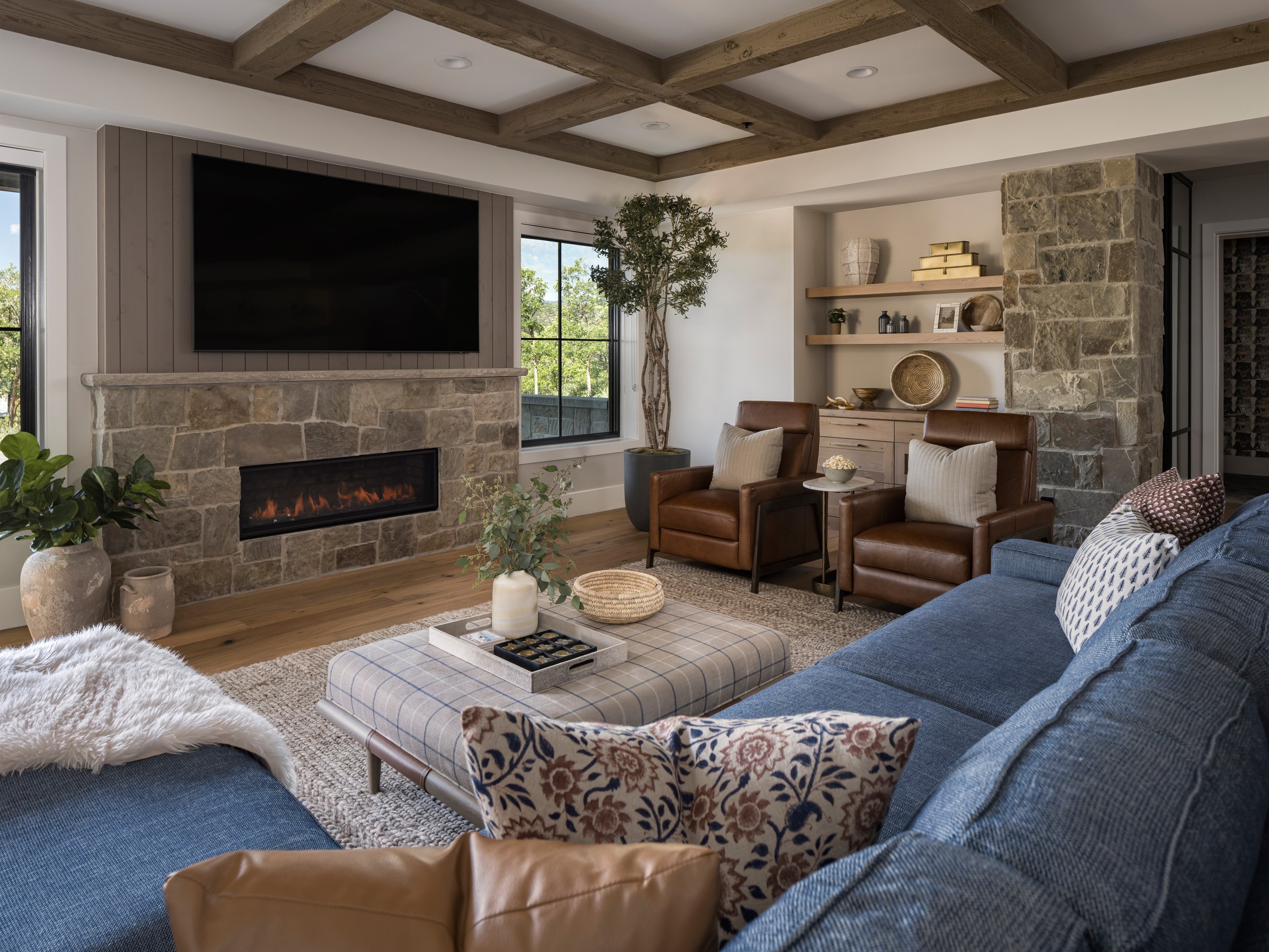 Canyon_Gate_Basement_3614SML.jpg