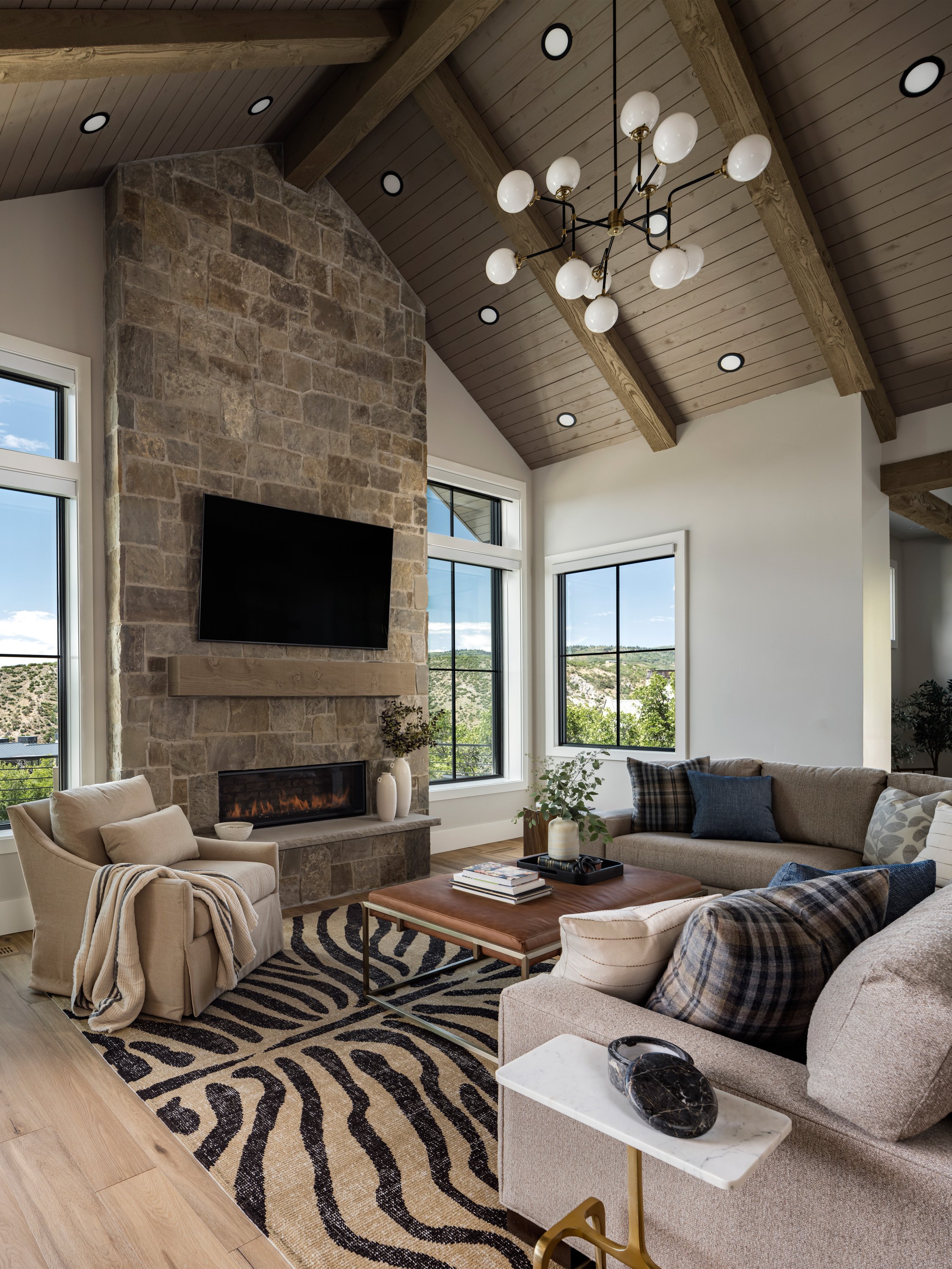 Canyon_Gate_Greatroom_3701SML.jpg