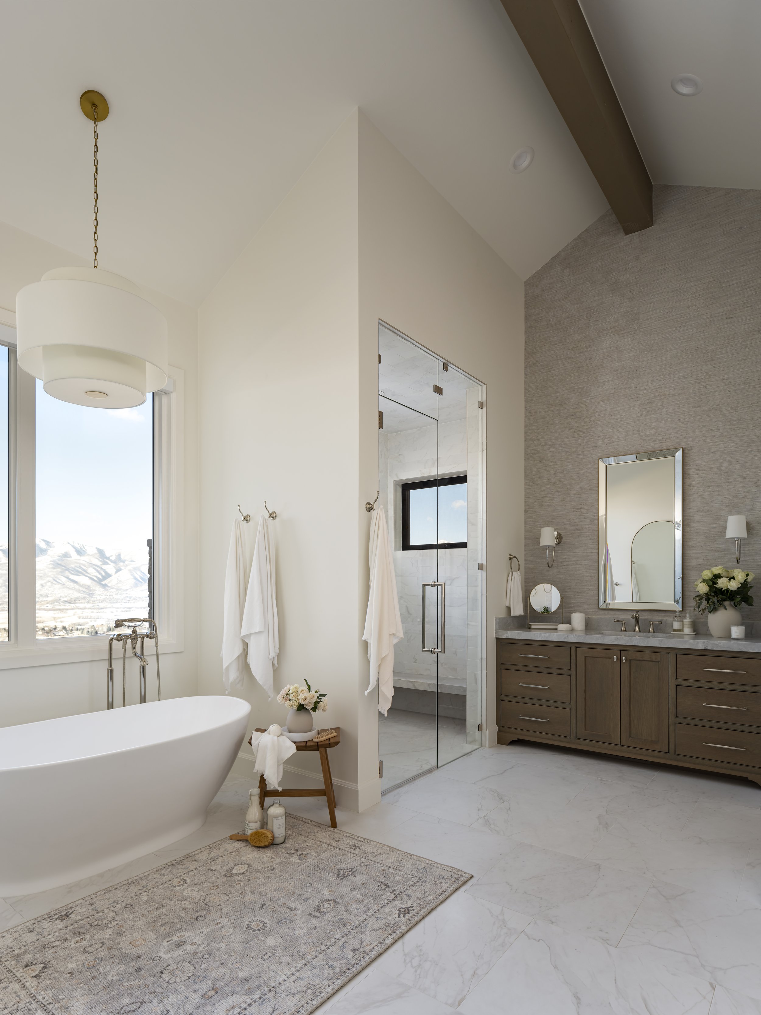 Higby_PrimaryBath_6389.jpg