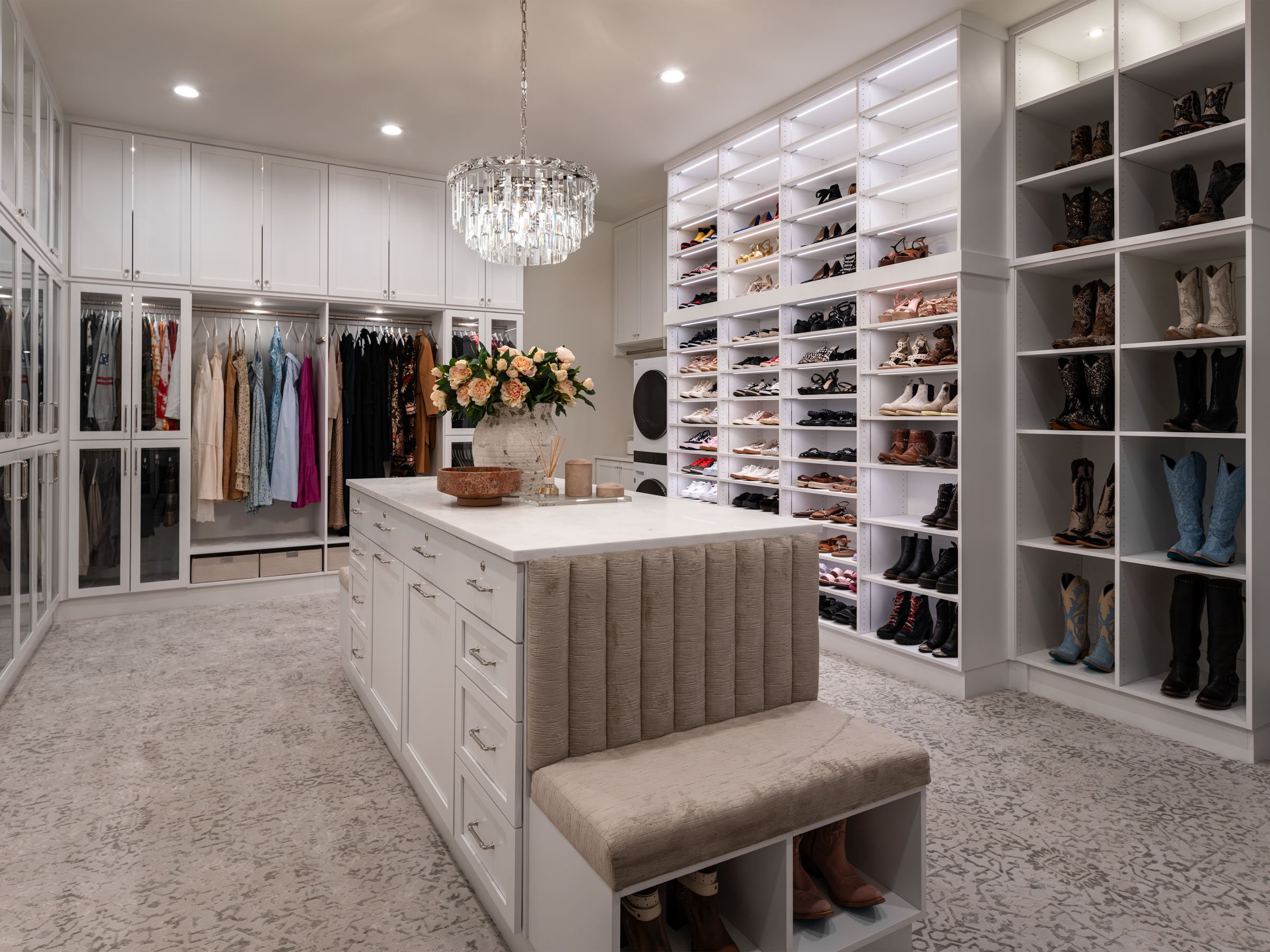 Jensen_PrimaryCloset_2460RR.jpg